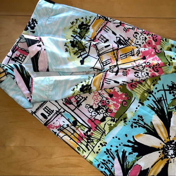 i.e. Woman, Colorful City printed Dress with Gerber Daisy Boarder, Size 22W - Picture 4 of 10